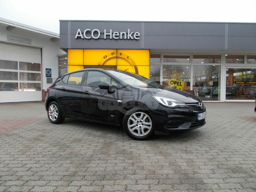 Opel Astra 2021