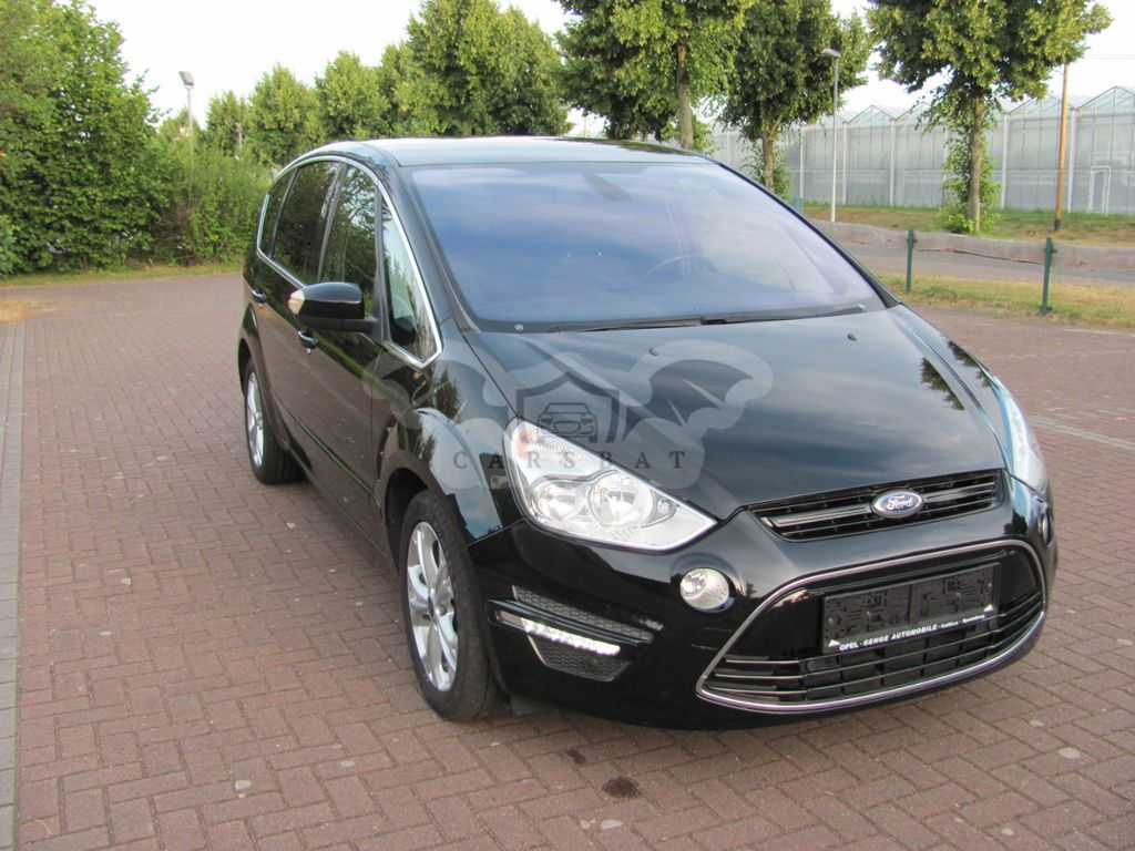 Ford S-Max 2012