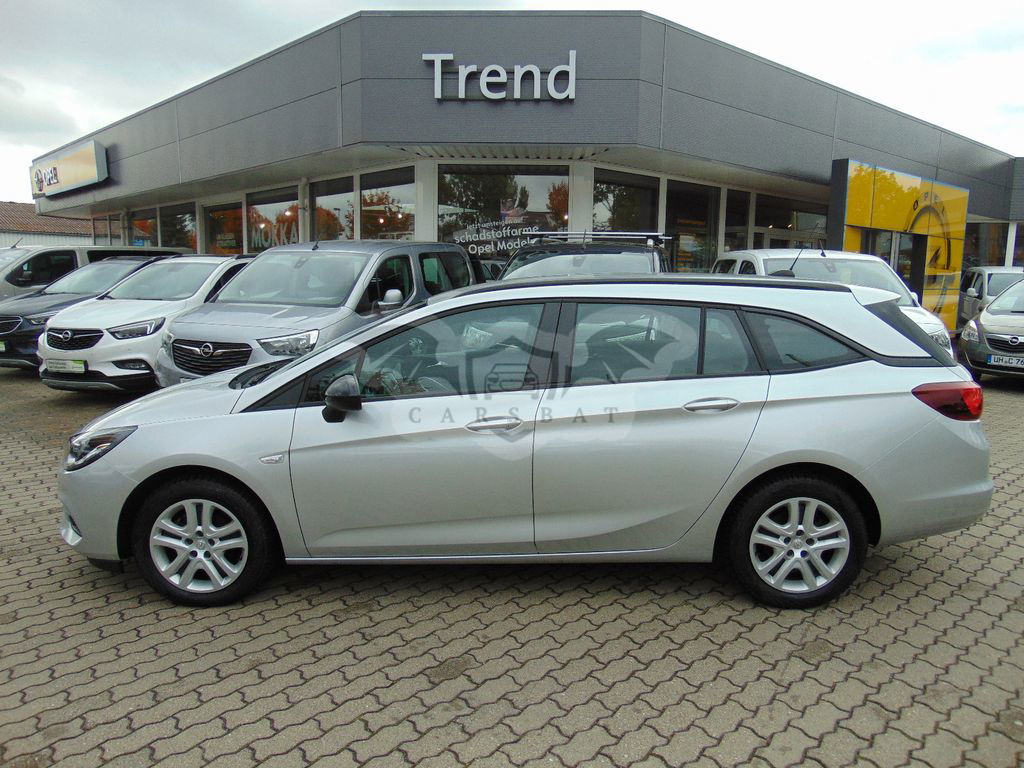 Opel Astra 2021