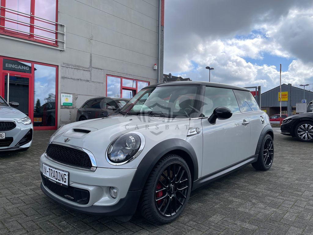Mini John Cooper Works 2011