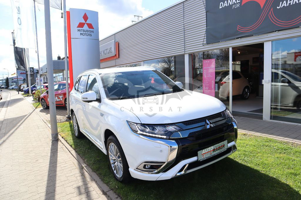 Mitsubishi Outlander 2021