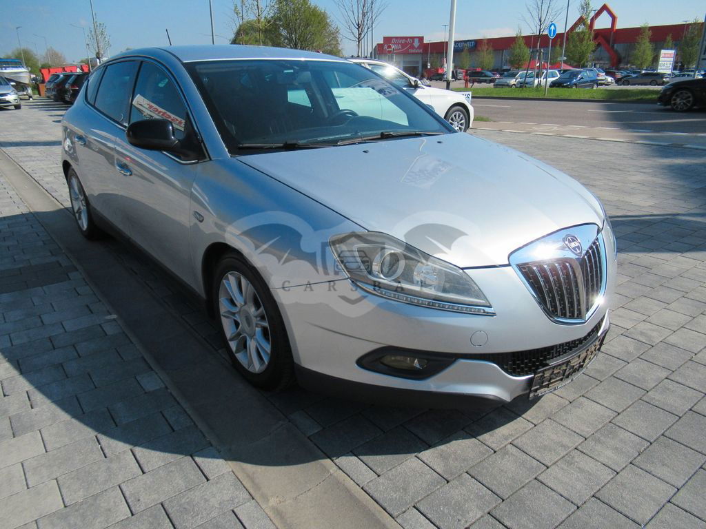 Lancia Delta 2010