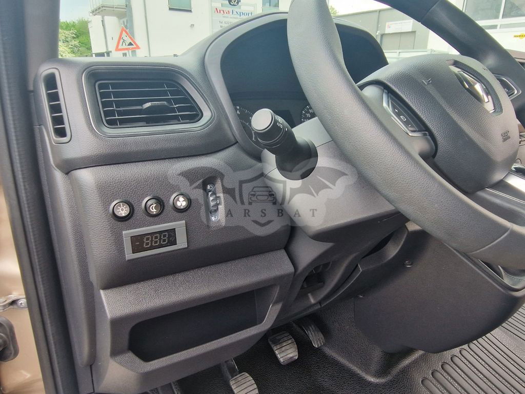 Renault Master 2023