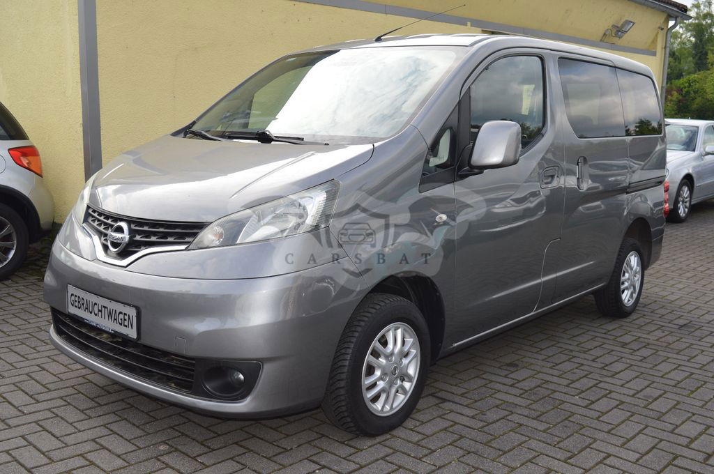 Nissan NV200 2012
