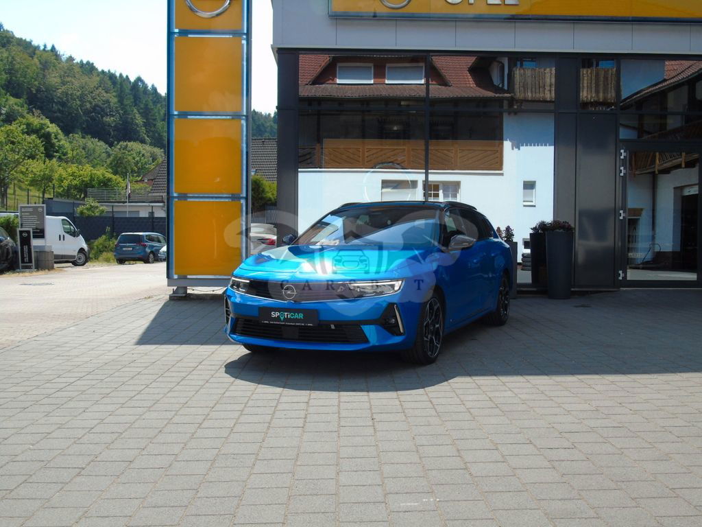 Opel Astra 2022