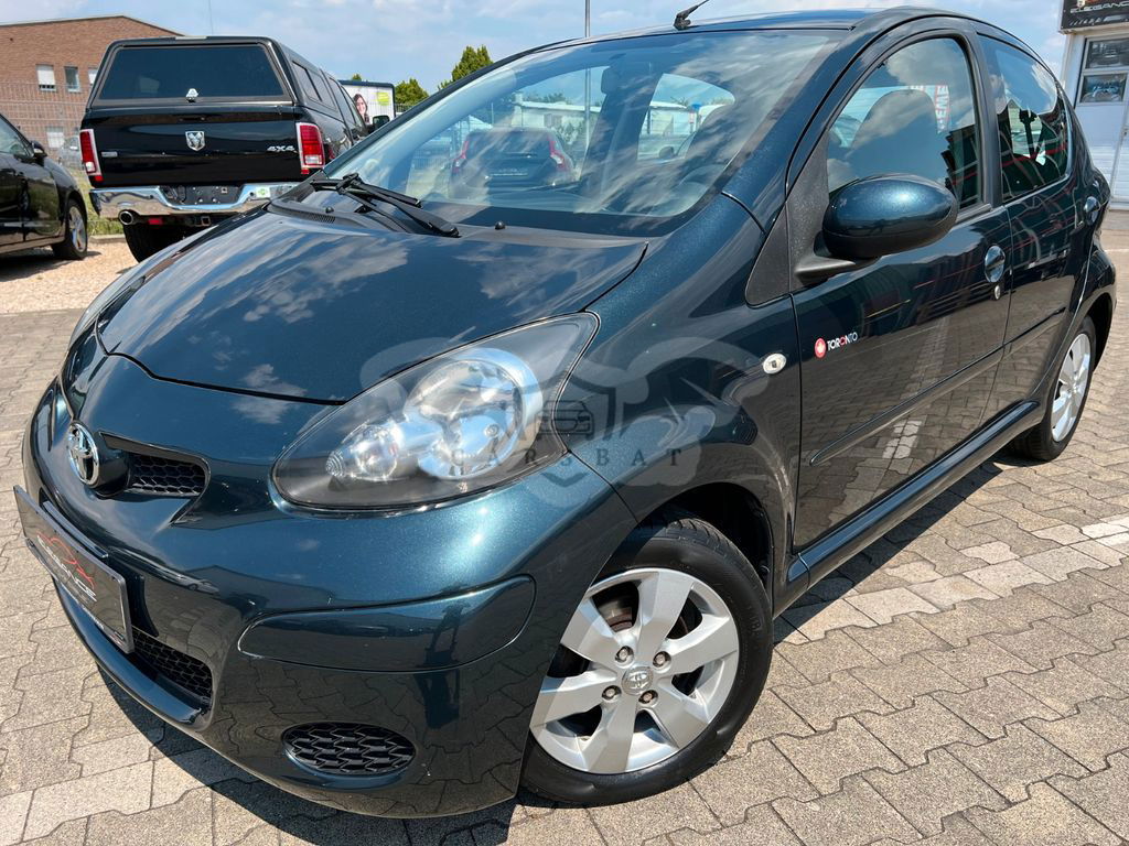 Toyota Aygo X 2011