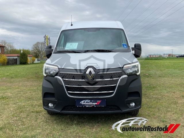 Renault Master 2023