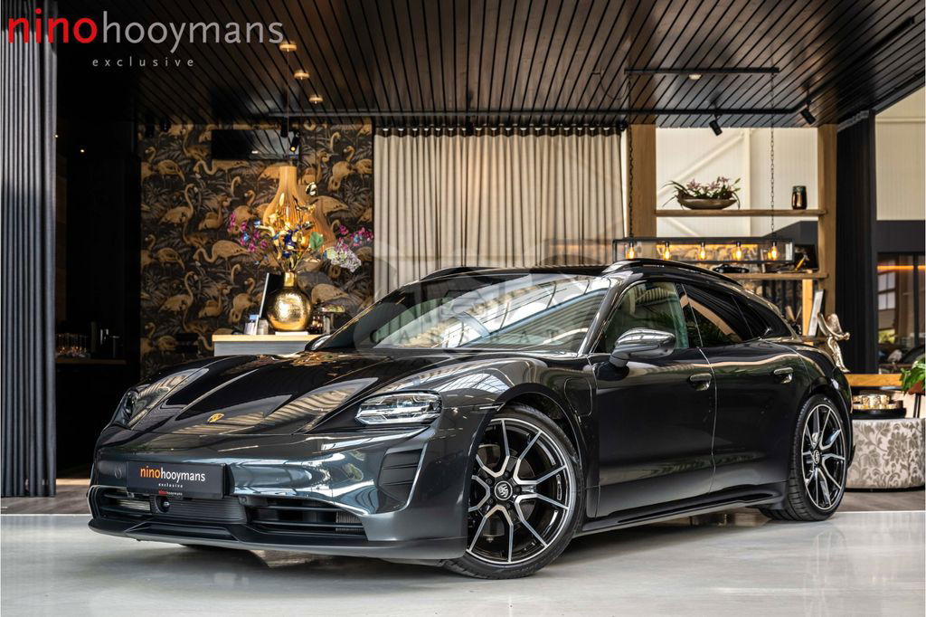 Porsche Taycan 2023
