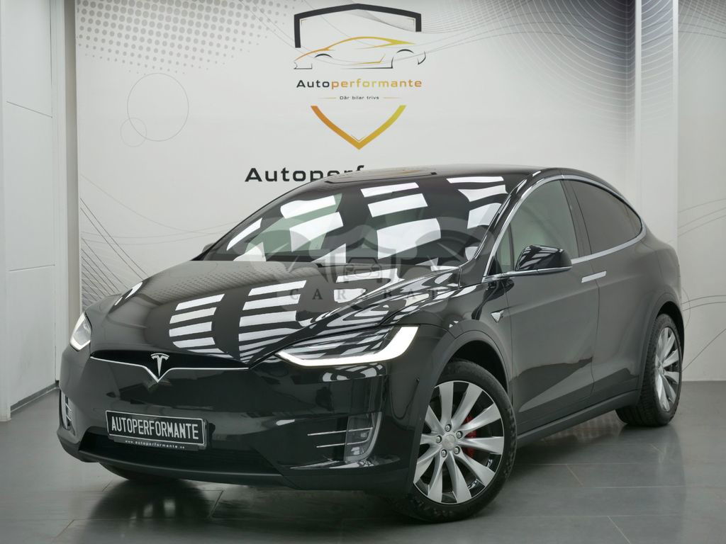 Tesla Model X 2020