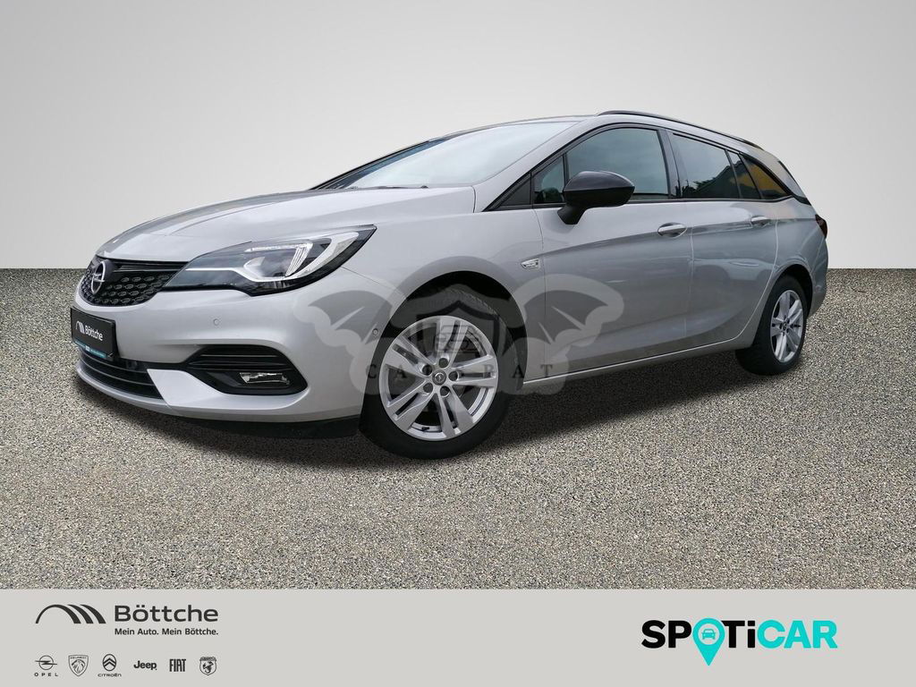 Opel Astra 2022