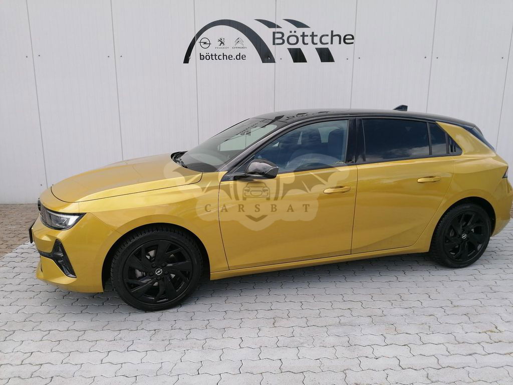 Opel Astra 2022