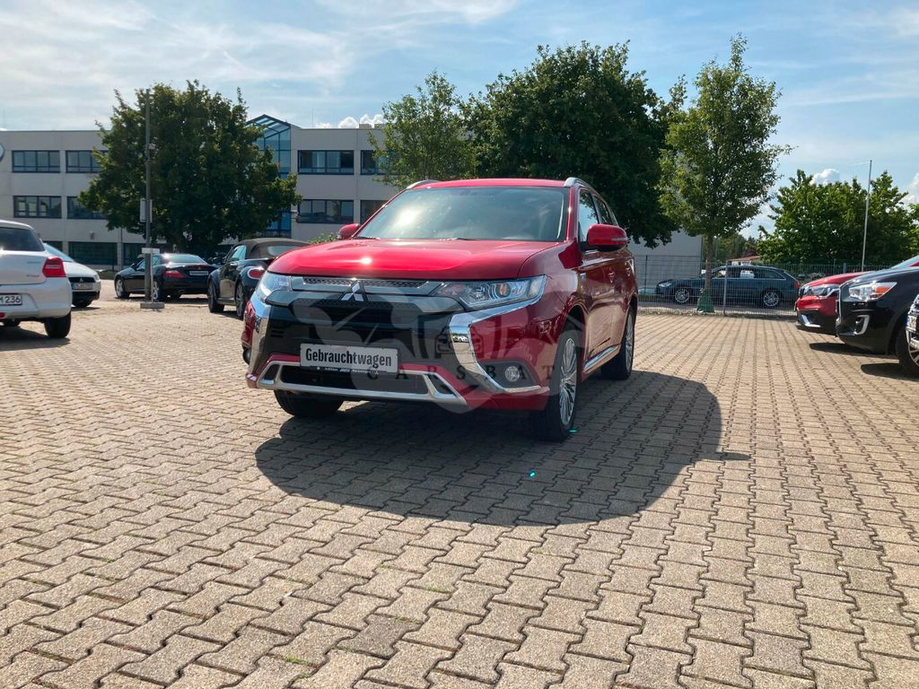Mitsubishi Outlander 2021