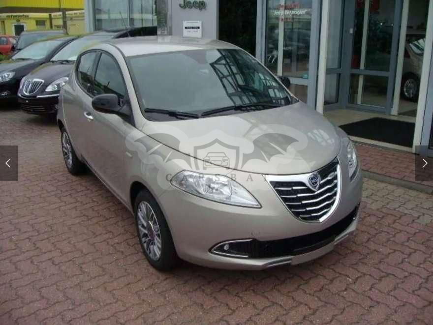 Lancia Ypsilon 2011