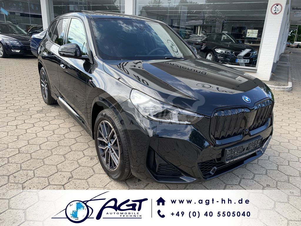 BMW iX1 2022