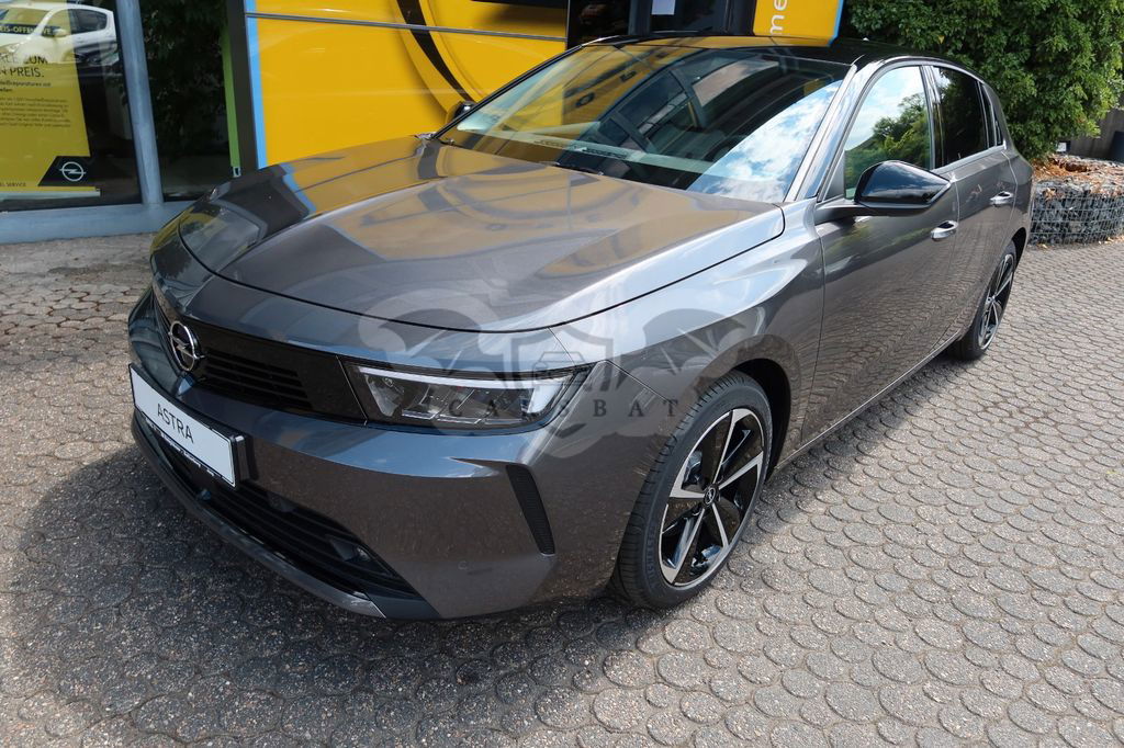 Opel Astra 2023
