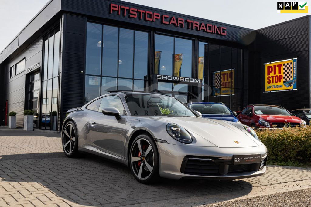 Porsche 992 2019