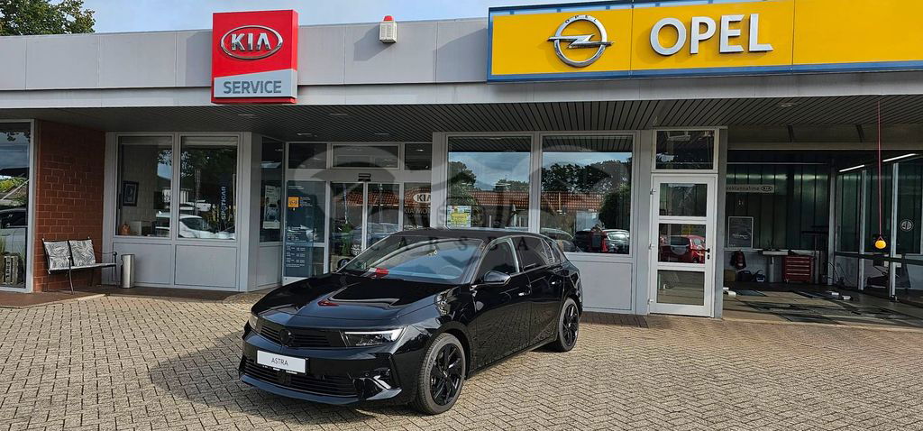 Opel Astra 2022