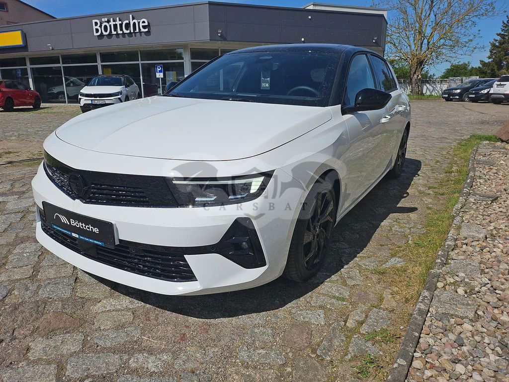 Opel Astra 2022
