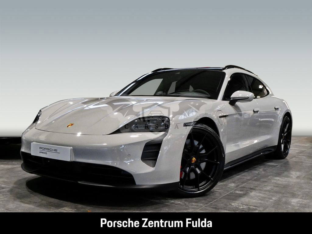 Porsche Taycan 2023