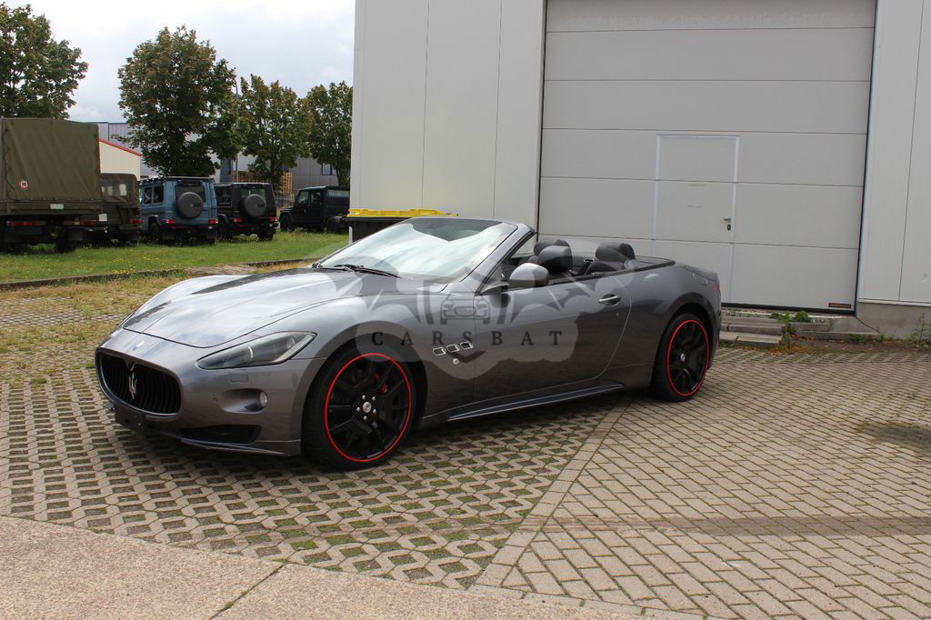 Maserati GranCabrio 2012