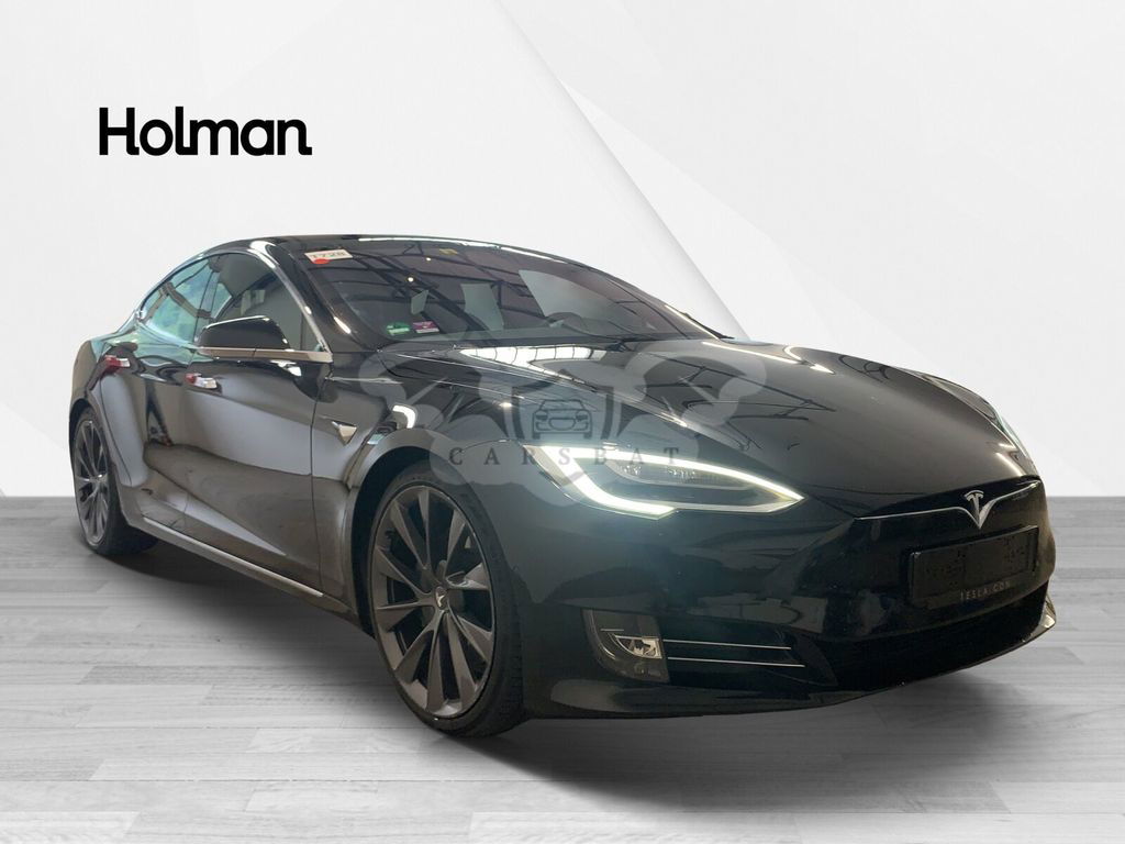 Tesla Model S 2020