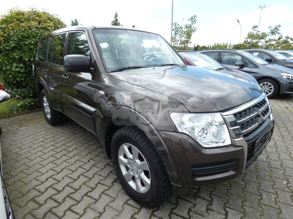 Mitsubishi Pajero 2017