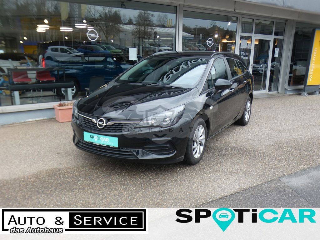 Opel Astra 2022