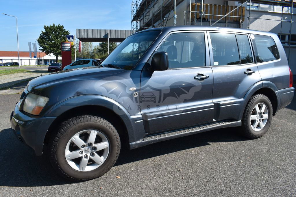 Mitsubishi Pajero 2006