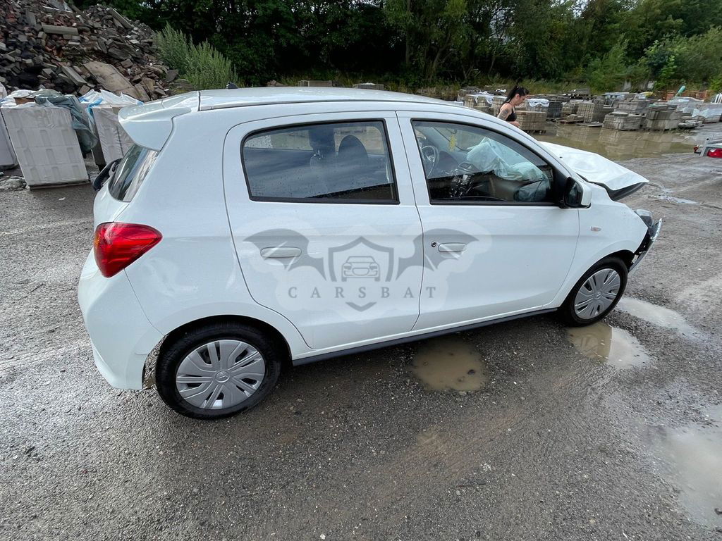 Mitsubishi Space Star 2021