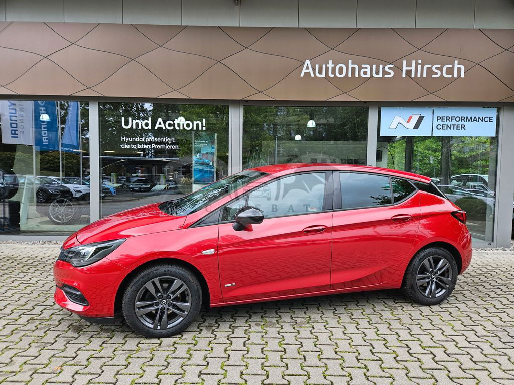 Opel Astra 2022