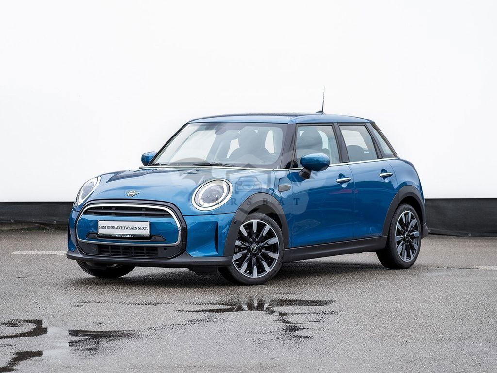 Mini One 2022