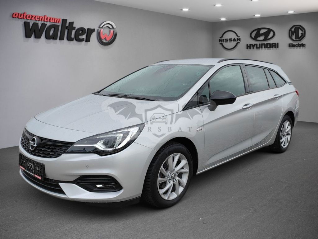 Opel Astra 2022