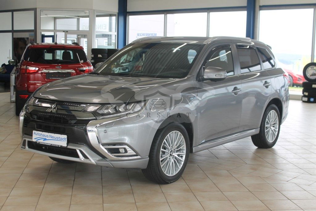 Mitsubishi Outlander 2020