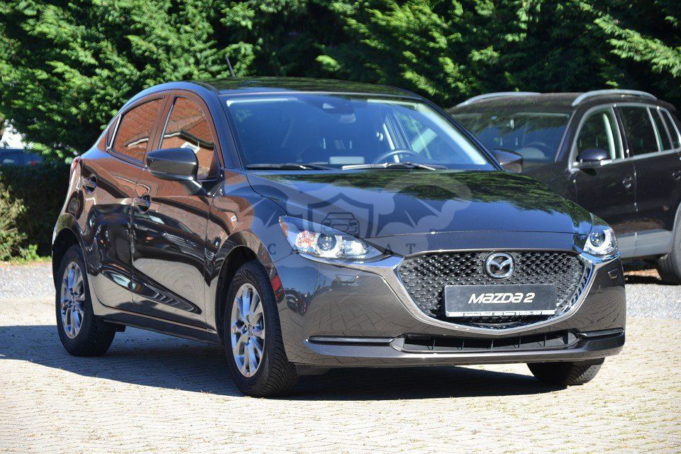 Mazda 2 2022
