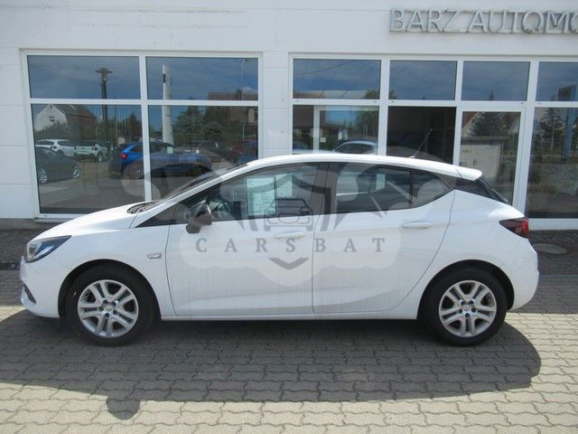 Opel Astra 2021