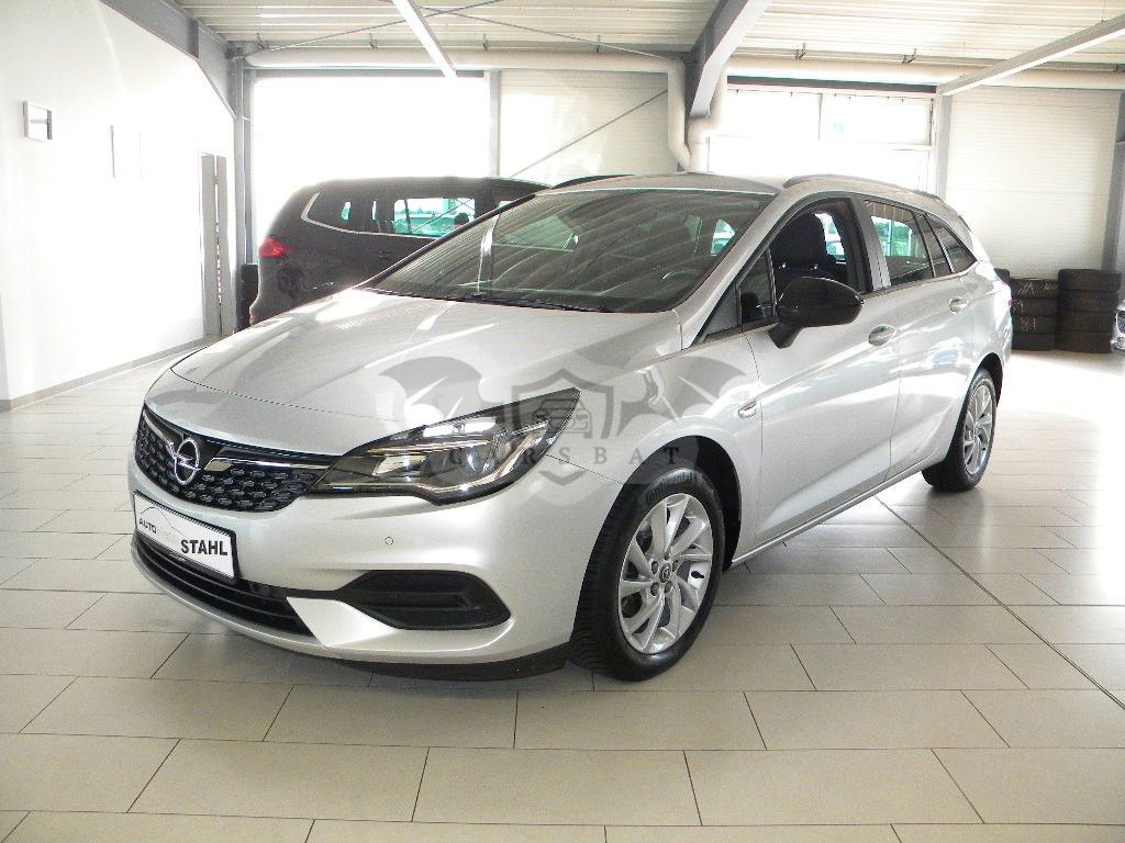 Opel Astra 2021