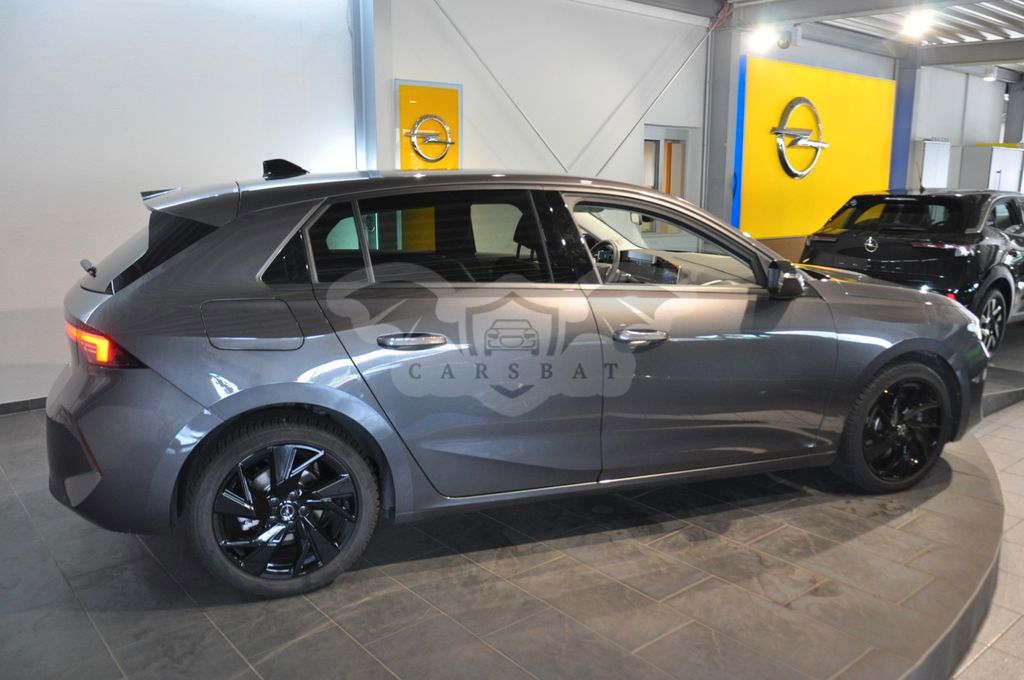Opel Astra 2022