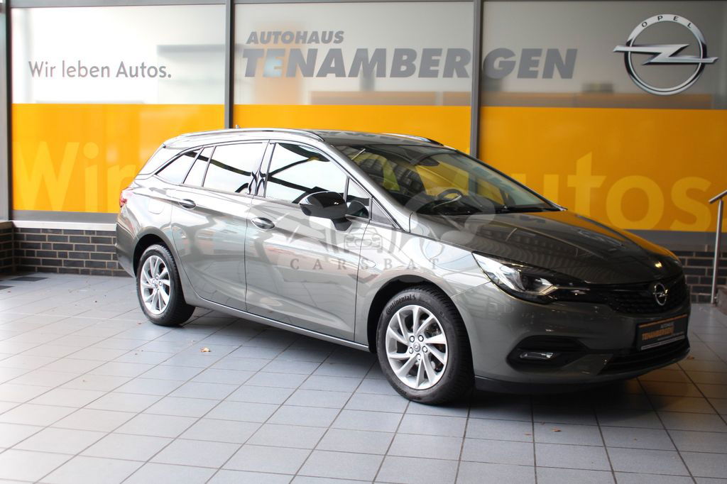 Opel Astra 2022