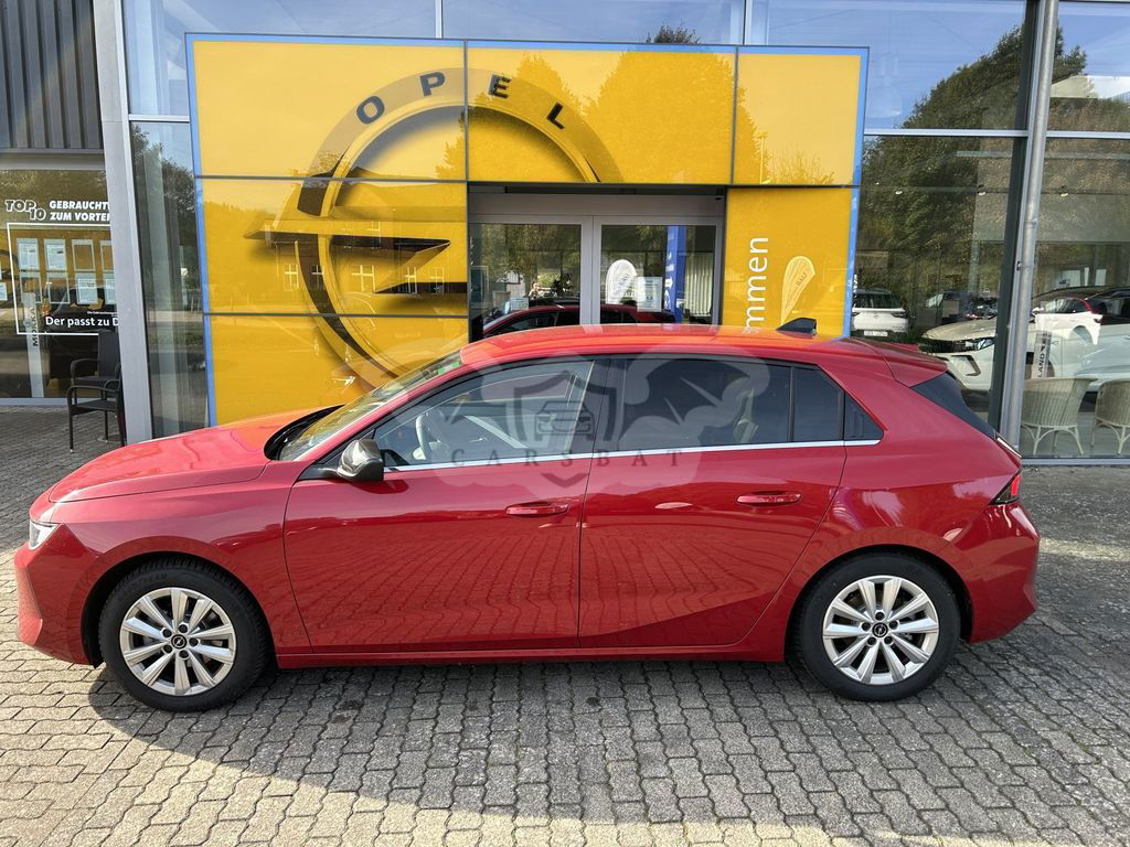 Opel Astra 2022