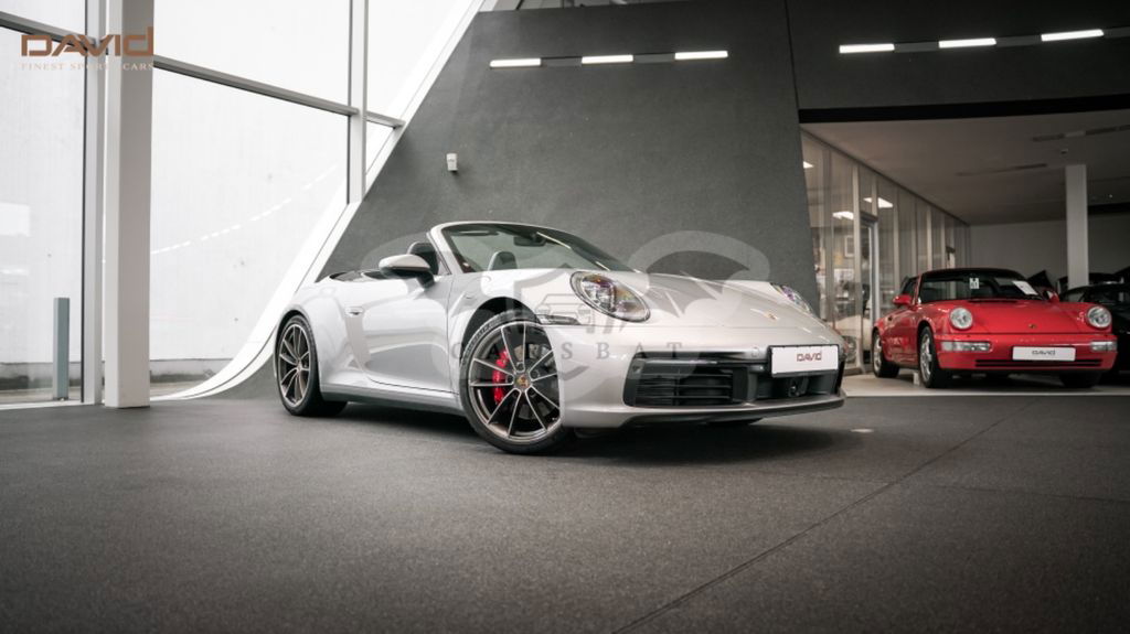 Porsche 992 2019