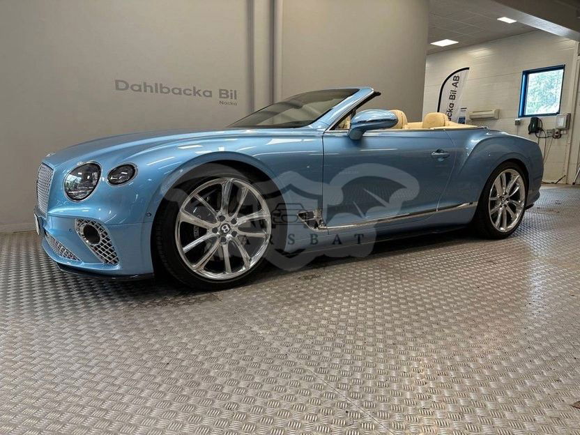 Bentley Continental 2020