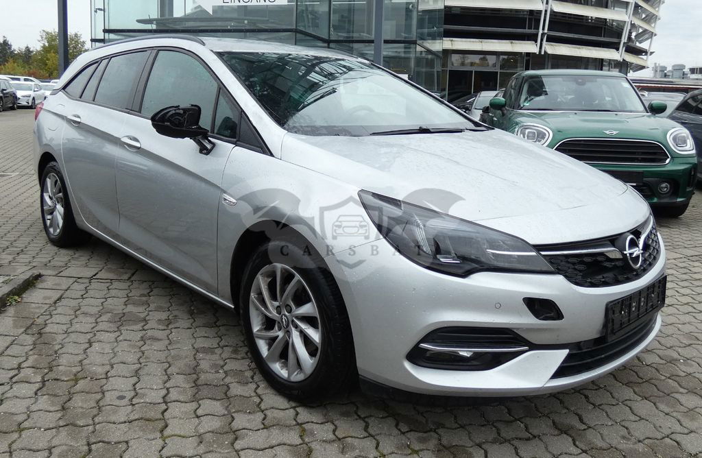Opel Astra 2022