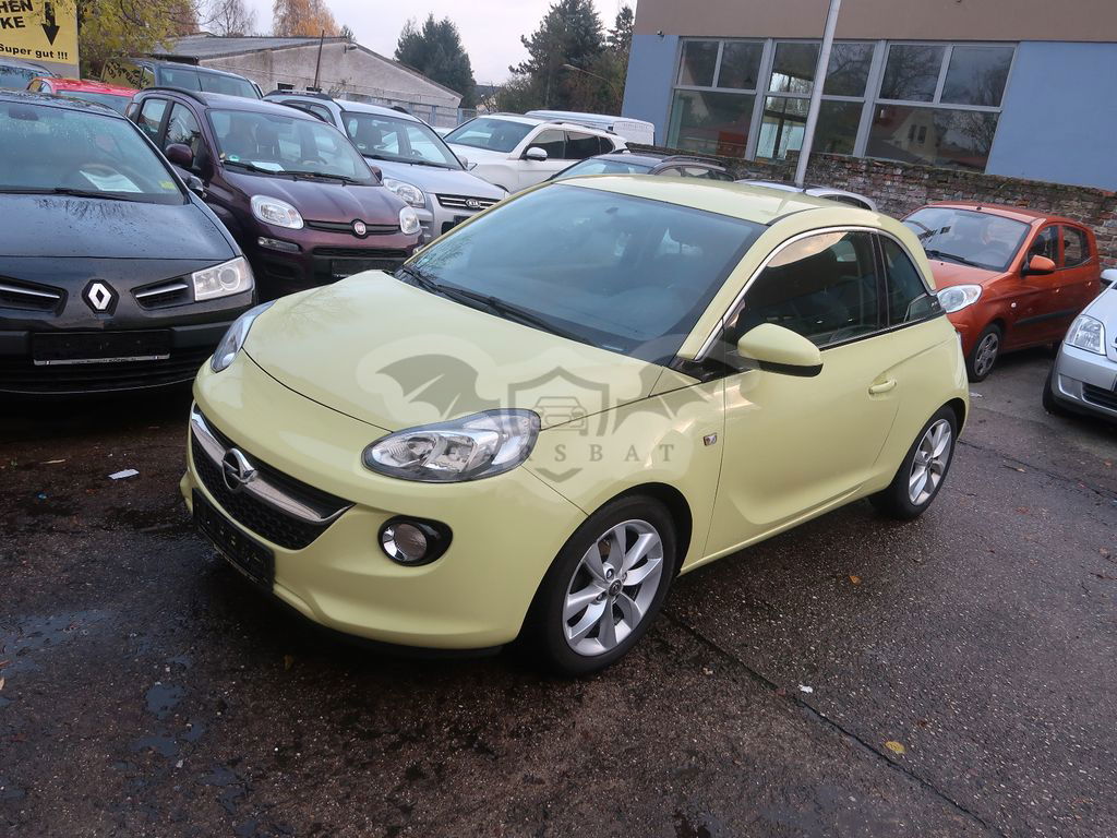 Opel Adam 2016