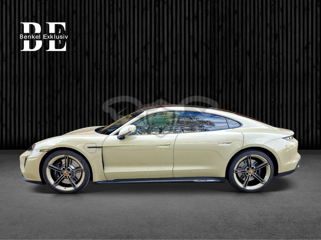 Porsche Taycan 2023