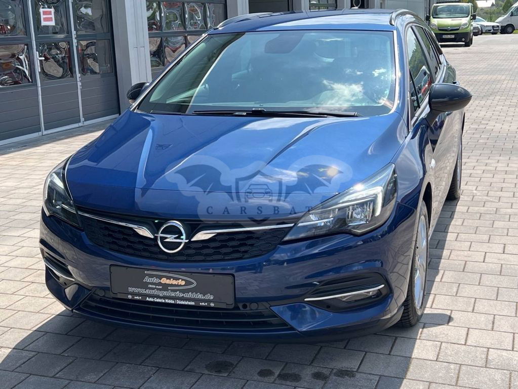Opel Astra 2021