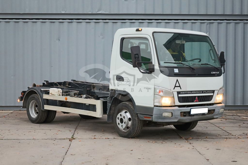Mitsubishi Fuso Canter 2010