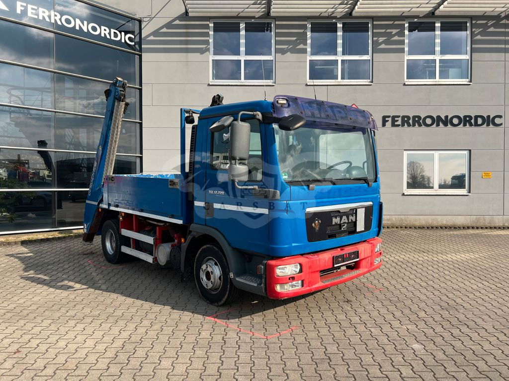 MAN M2000 2010
