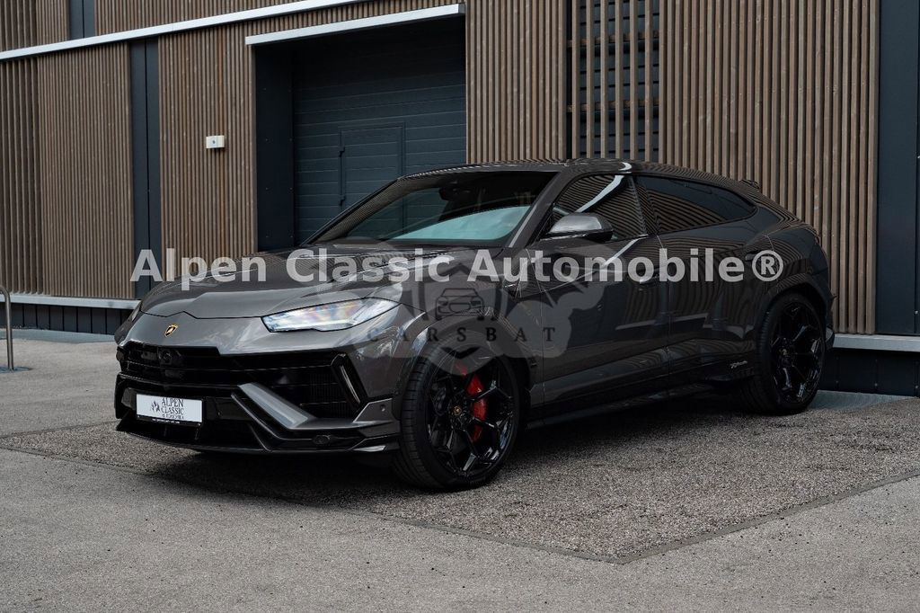 Lamborghini Urus 2023