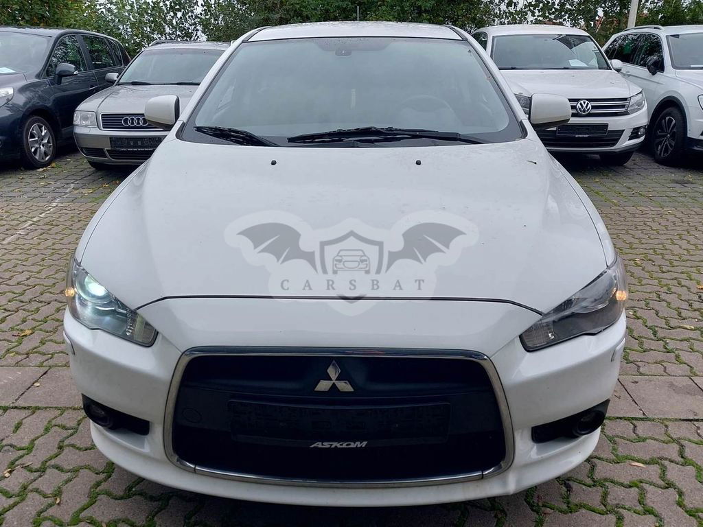 Mitsubishi Lancer 2012