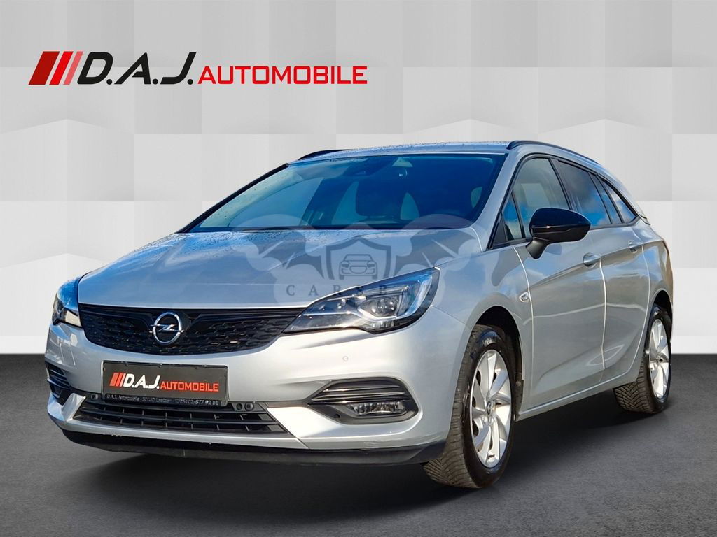 Opel Astra 2022